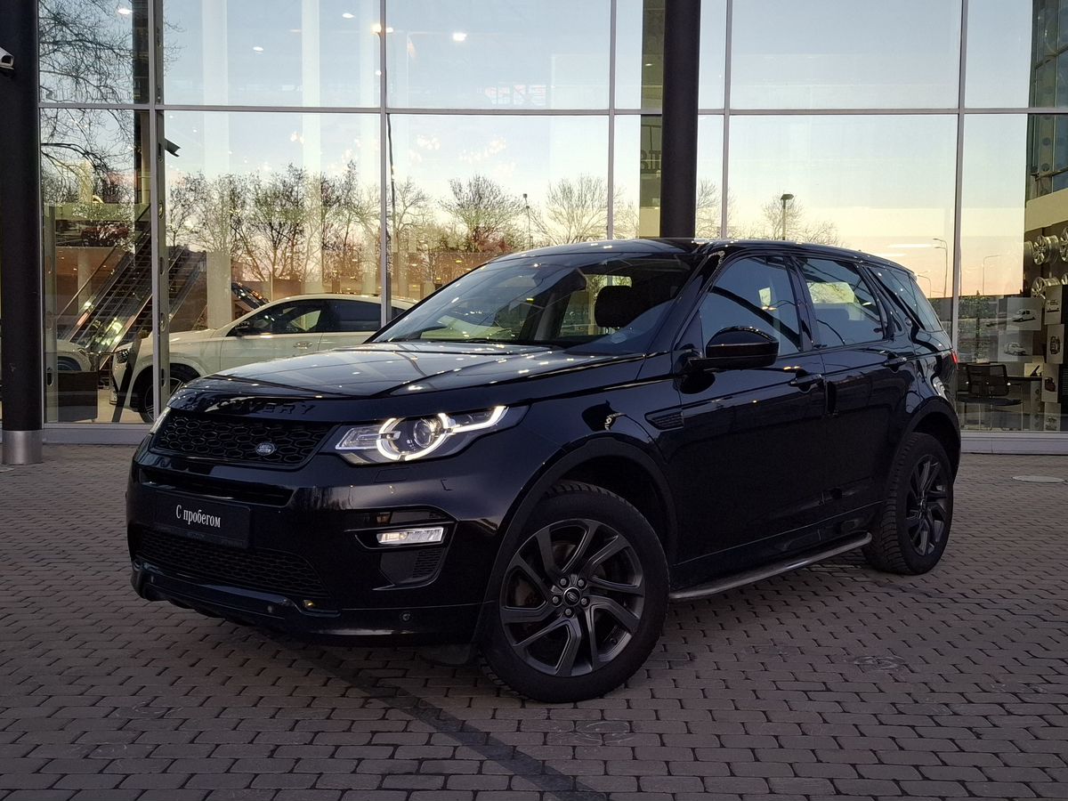 Автомобиль Land Rover Discovery Sport I поколение 2.0d AT 4WD (150 л.с.) Base Чёрный 2017 с пробегом 98 613 км