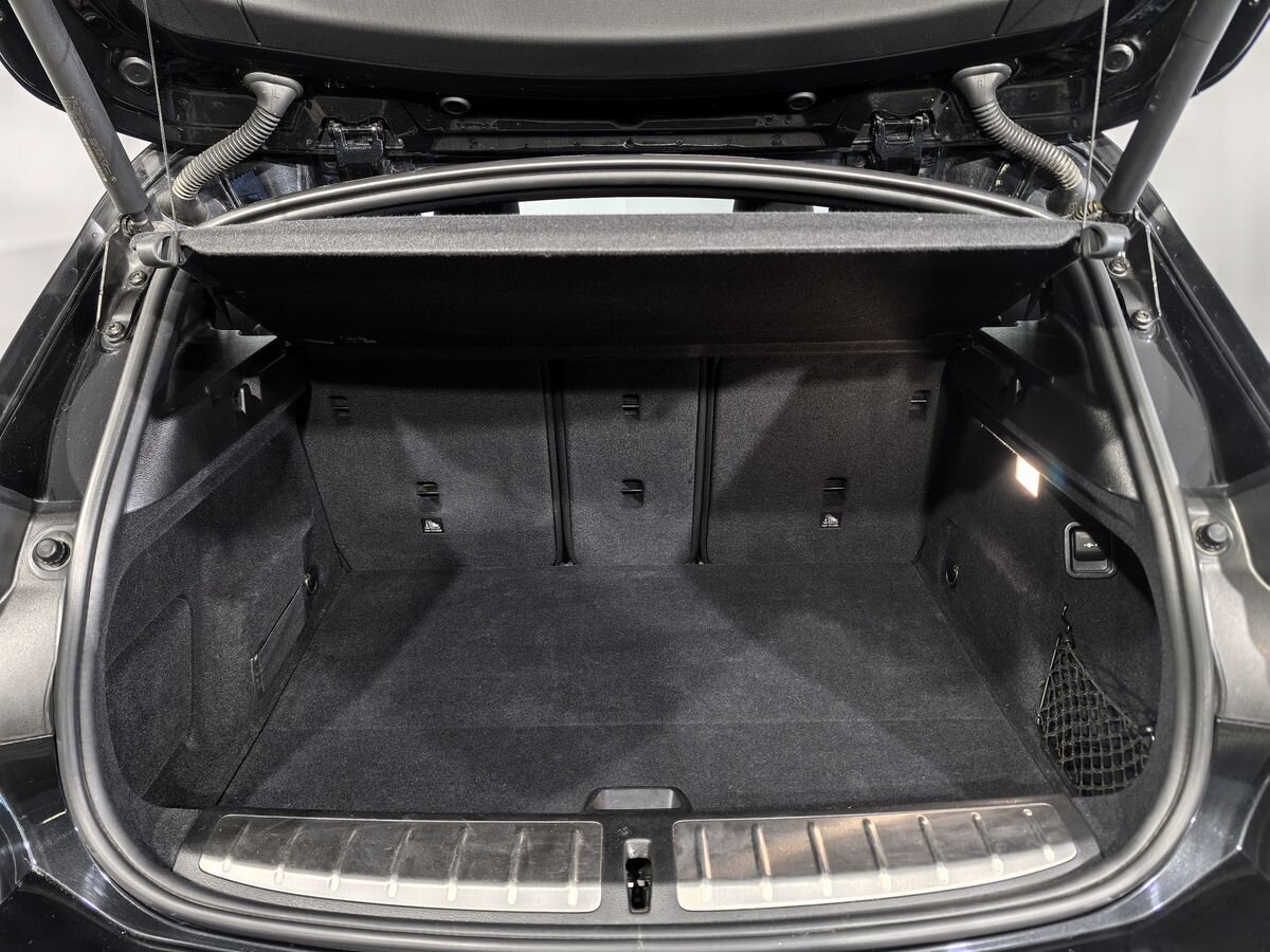 Автомобиль BMW X2 I поколение (F39) 2.0d AT 4WD (150 л.с.) M Sport Чёрный 2022 с пробегом 84 156 км