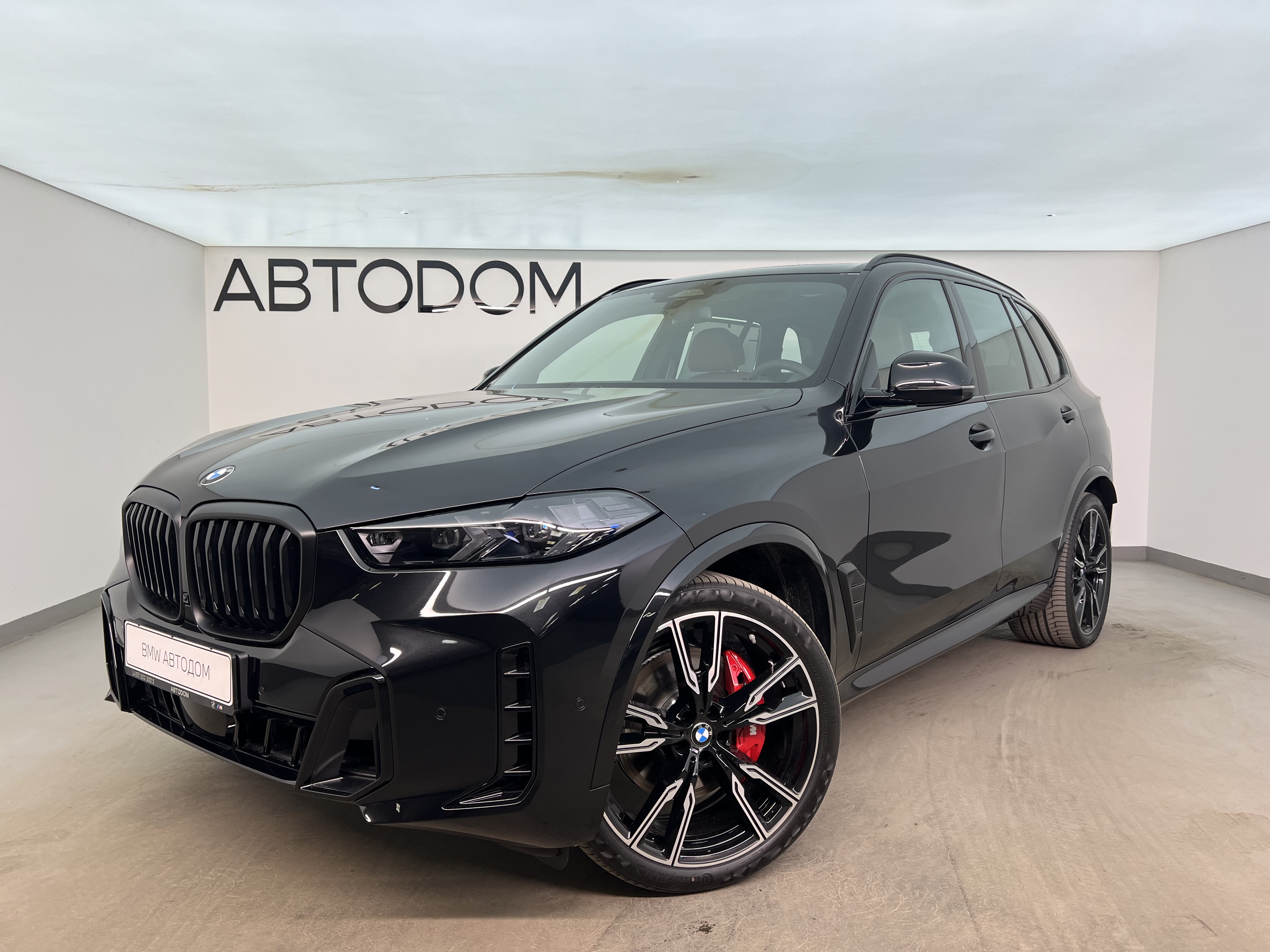 BMW X5 IV (G05) [рестайлинг] 3.0 AT 4WD (381 л.с.) Base Чёрный 2025 