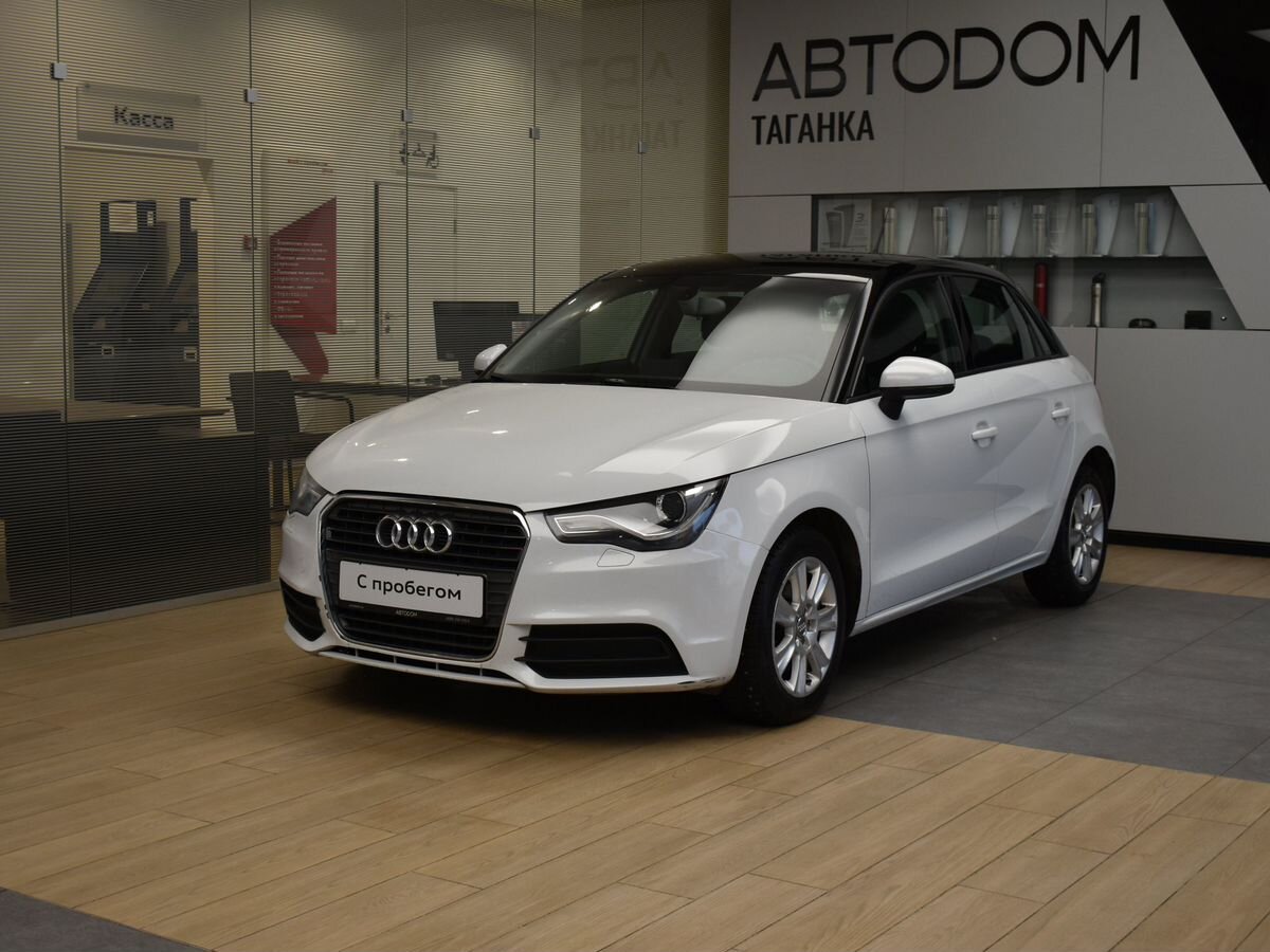 Автомобиль Audi A1 I поколение (8X) 1.4 AMT (122 л.с.) Ambition Белый 2013 с пробегом 118 350 км