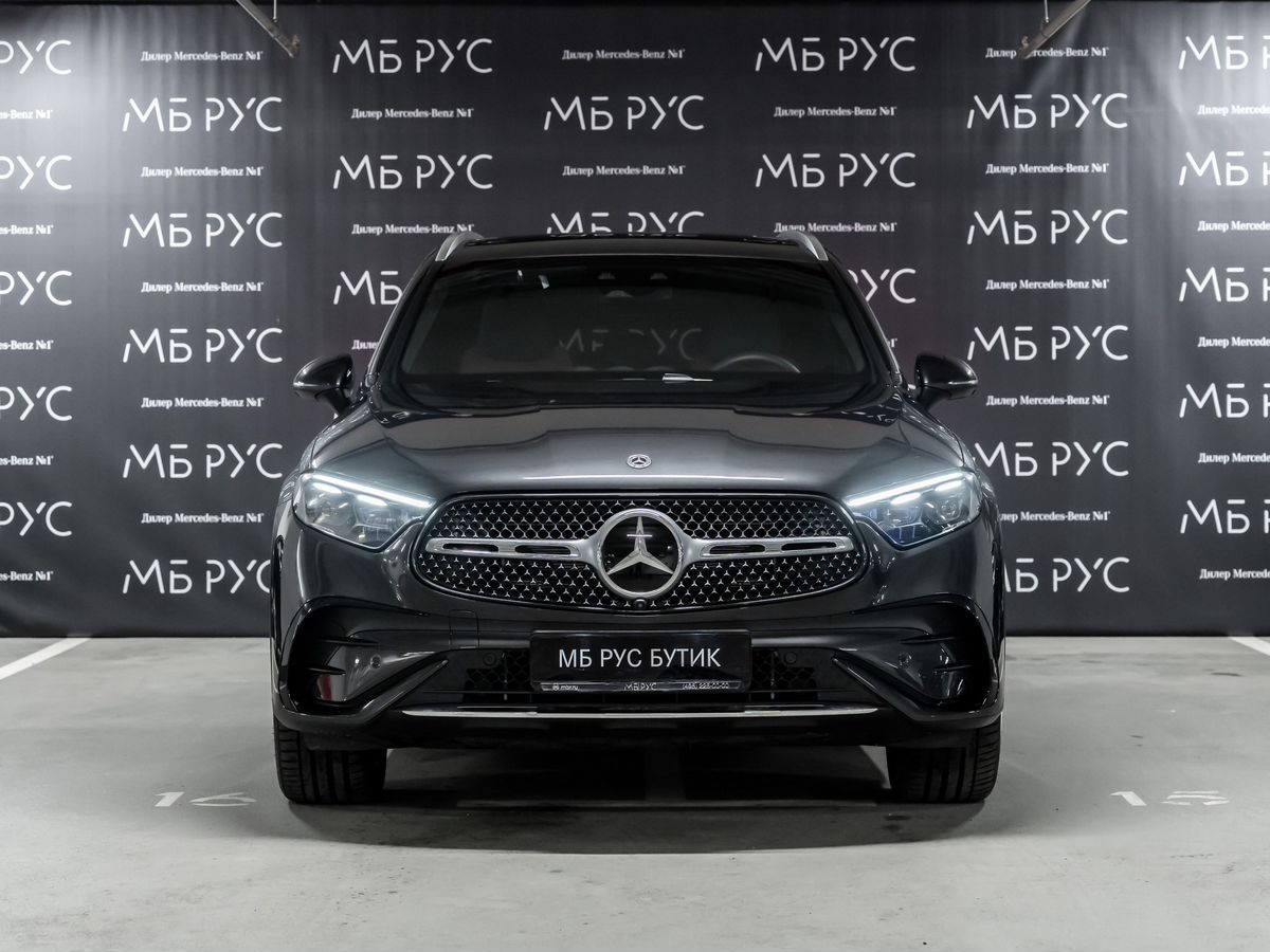 Автомобиль Mercedes-Benz GLC II поколение (X254) 2.0 AT 4Matic (258 л.с.) Base Чёрный 2025 с пробегом 5 100 км