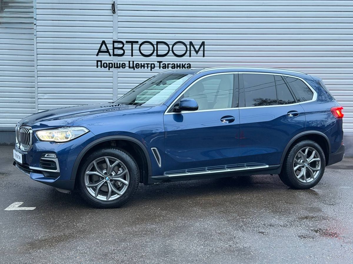Автомобиль BMW X5 IV поколение (G05) 3.0d AT 4WD (249 л.с.) Exclusive Синий 2018 с пробегом 49 081 км