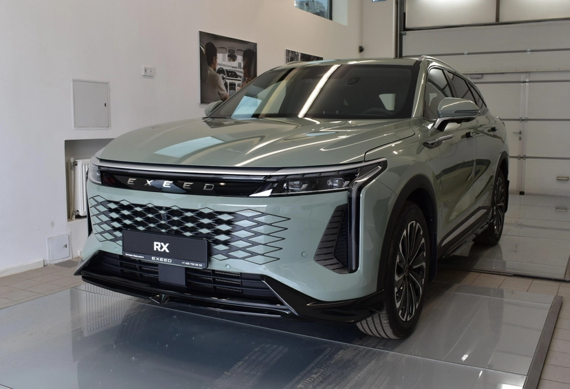 Автомобиль EXEED RX I поколение 2.0 AT 4WD (249 л.с.) Premium Зелёный 2024
