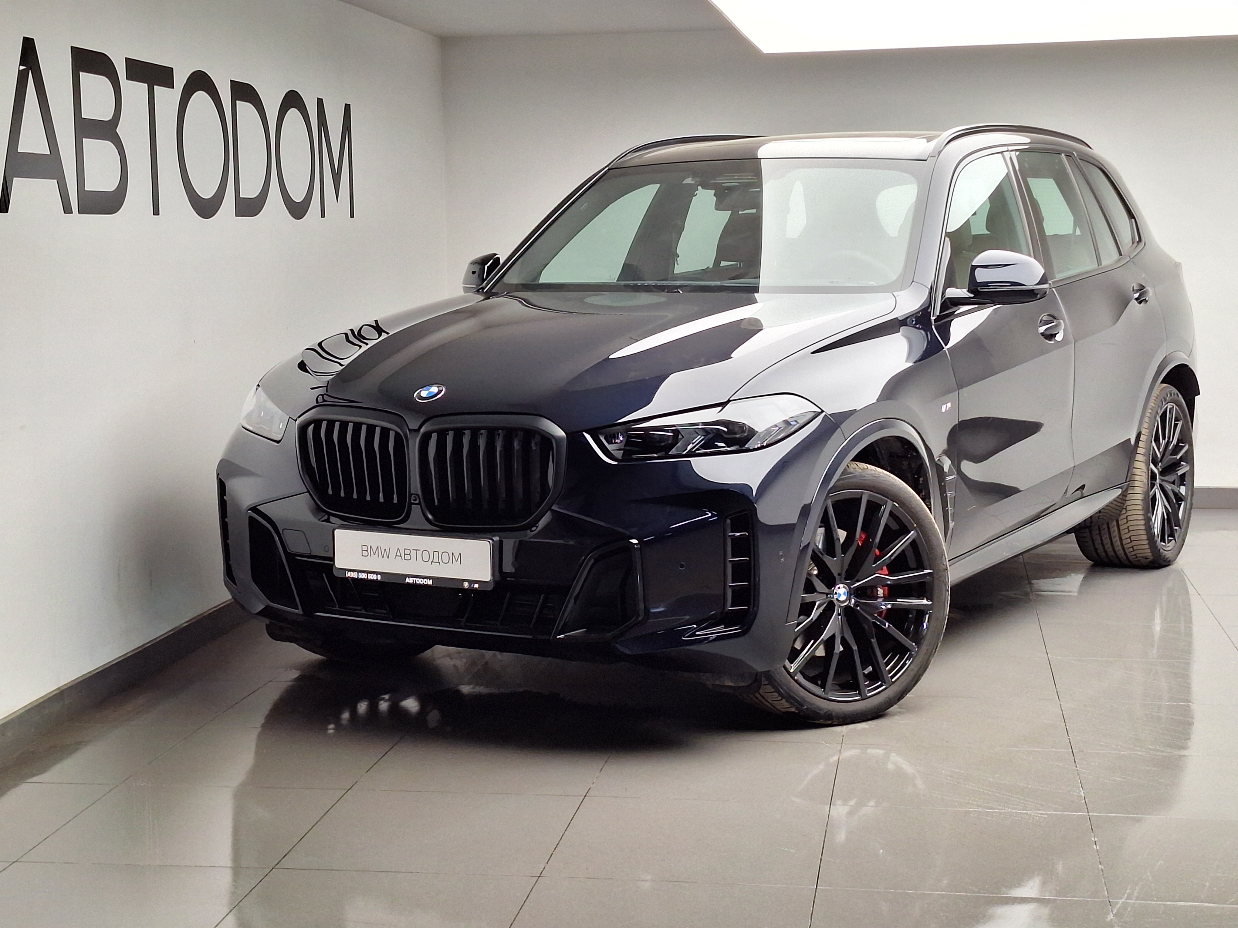 Автомобиль BMW X5 IV (G05) [рестайлинг] 3.0d AT 4WD (340 л.с.) xDrive40d Чёрный 2025 