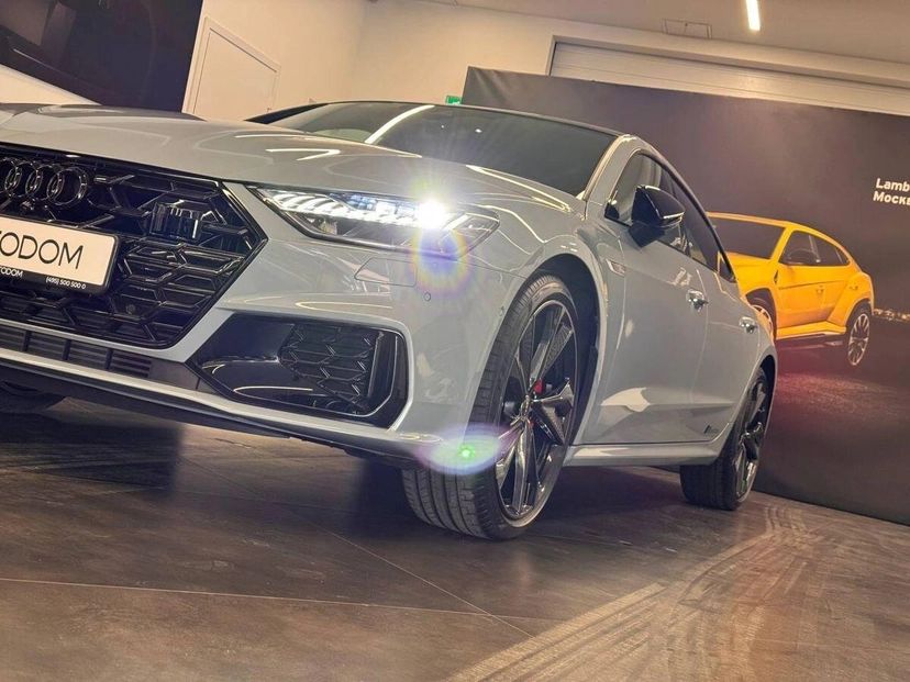 Автомобиль Audi A7 II поколение (4K) 2.0 AMT 4WD (245 л.с.) 45 TFSI quattro RS kit racing edition Серый 2025 с пробегом 99 км