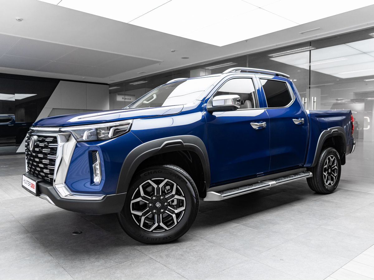 Автомобиль Changan Hunter Plus I поколение 2.0 AT 4WD (226 л.с.) Luxe Синий 2025 