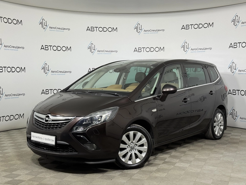 Автомобиль Opel Zafira III поколение (C) 1.4 Turbo AT (140 л.с.) Base Коричневый 2014 с пробегом 145 426 км