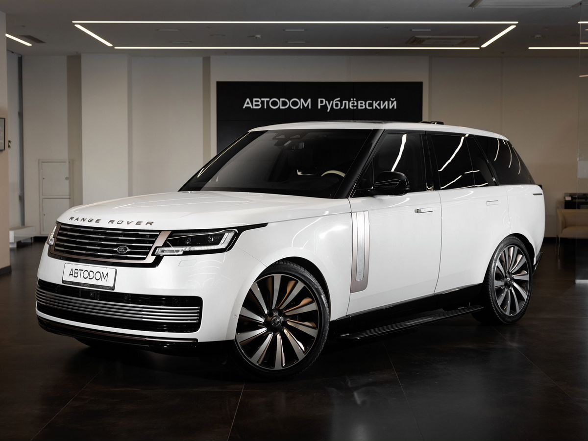 Автомобиль Land Rover Range Rover V поколение 4.4 AT 4WD (615 л.с.) SV Белый 2023 с пробегом 32 км