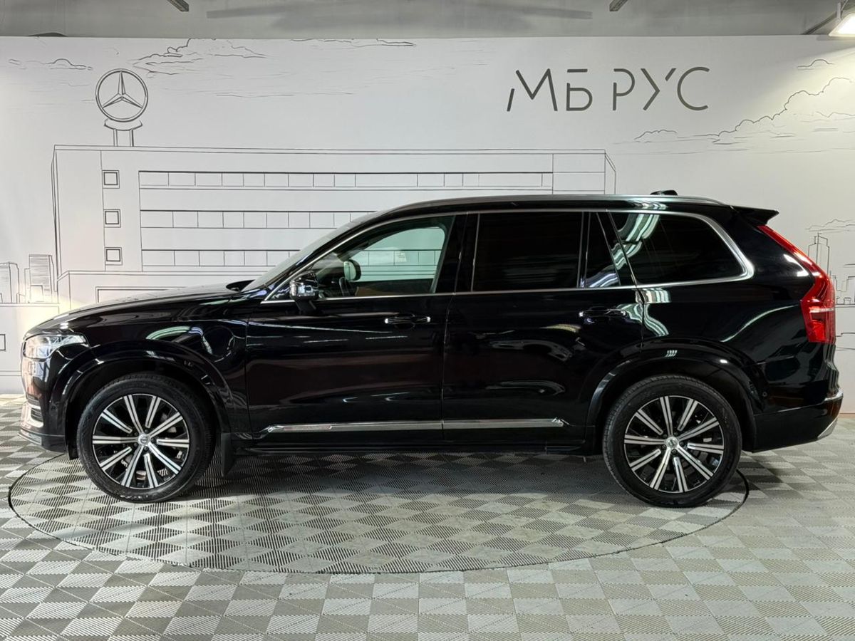 Автомобиль Volvo XC90 II [рестайлинг] 2.0hyb AT 4WD (320 л.с.) Inscription 7 мест Чёрный 2021 с пробегом 87 753 км