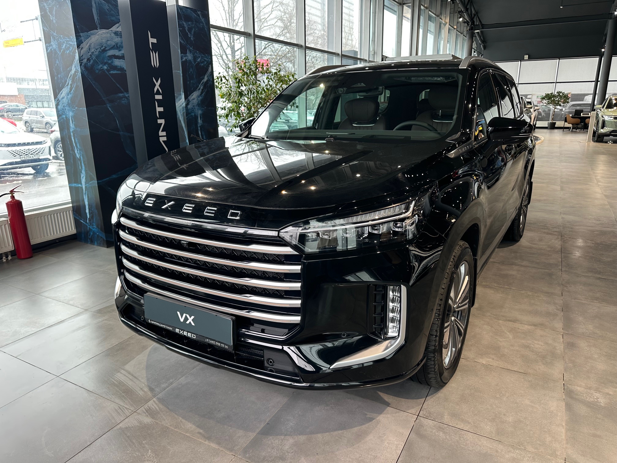 Автомобиль EXEED VX I [рестайлинг] 2.0 AT 4WD (249 л.с.) Президент 6 мест Чёрный 2025 