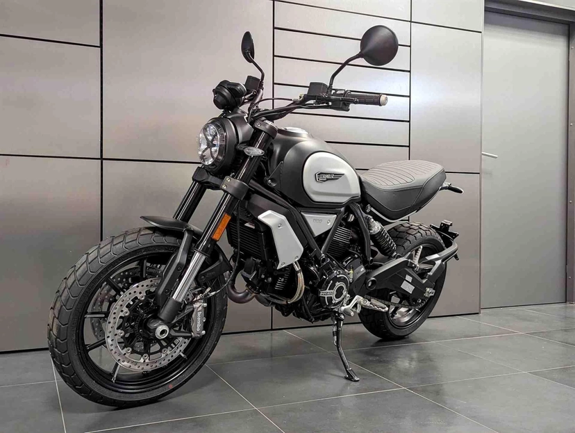 Мотоцикл Ducati Scrambler 1100 Dark Pro I поколение Scrambler 1100 Dark Pro Base Чёрный 2022 
