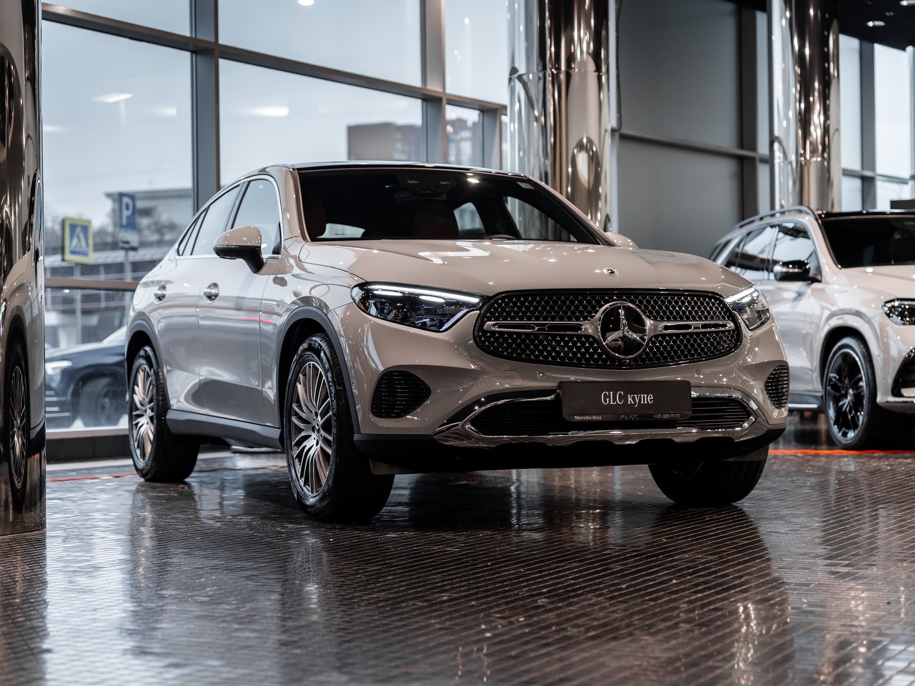 Автомобиль Mercedes-Benz GLC coupe II поколение (C254) 2.0 AT 4Matic (258 л.с.) Base Серый 2025 