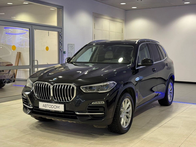 Автомобиль BMW X5 IV поколение (G05) 3.0d AT 4WD (249 л.с.) Base Чёрный 2020 с пробегом 108 526 км