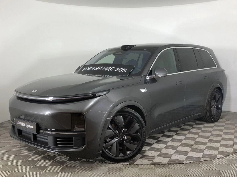 Автомобиль Li Auto L9 I поколение 1.5hyb AT 4WD (449 л.с.) Max Серый 2023 с пробегом 20 км