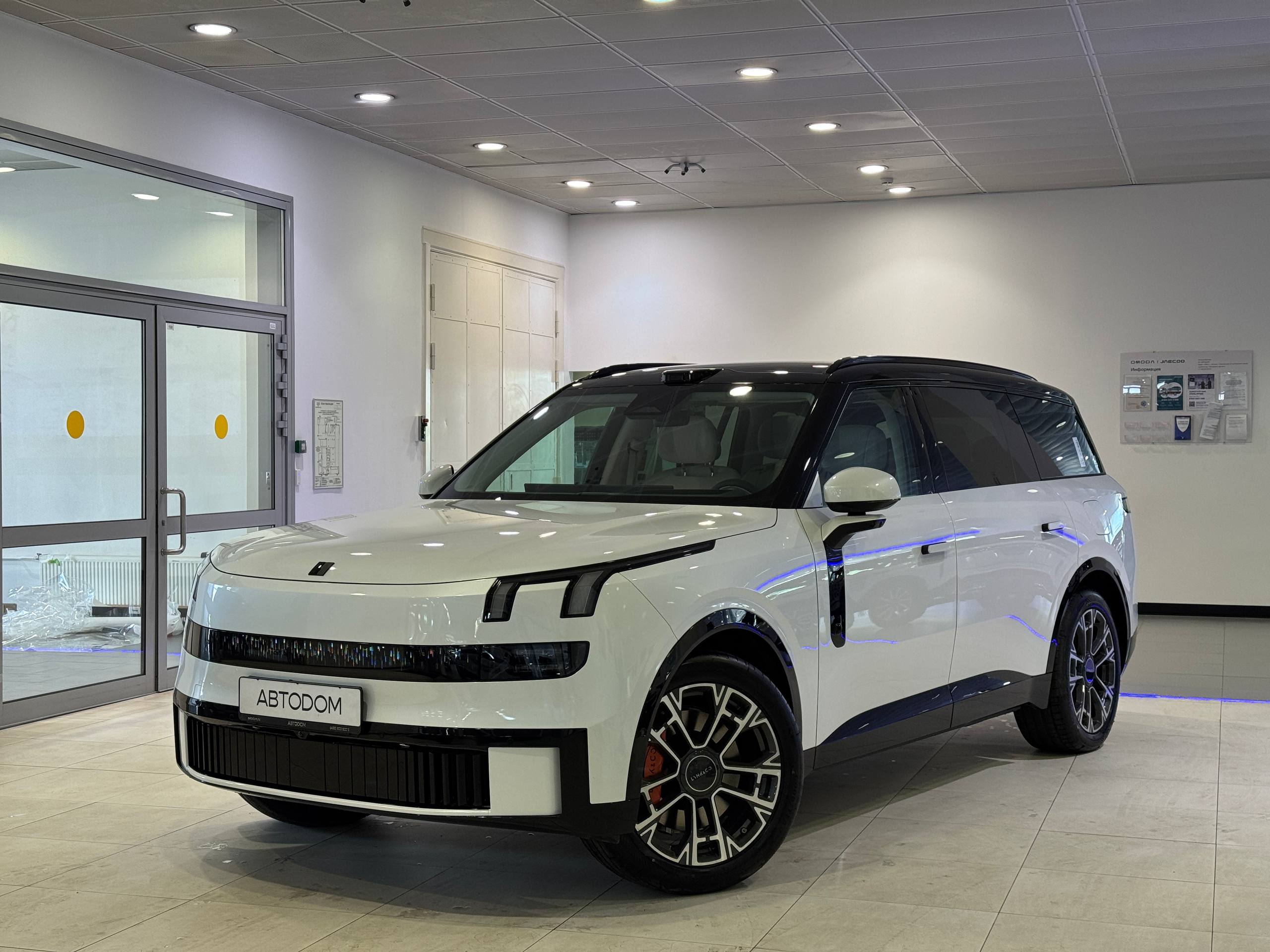 Lynk & Co 900 I поколение 2.0hyb AT 4WD (734 л.с.) Ultra Белый 2026 