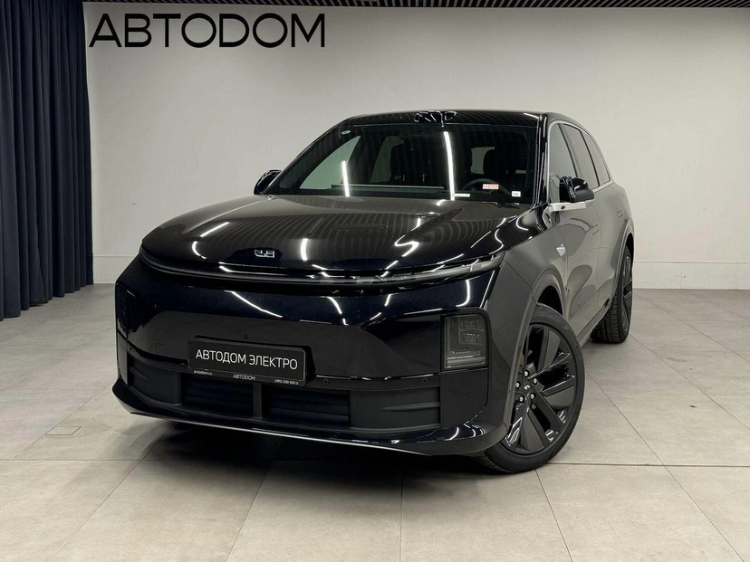 Автомобиль LiXiang L6 I поколение 1.5hyb AT 4WD (408 л.с.) Max Чёрный 2025