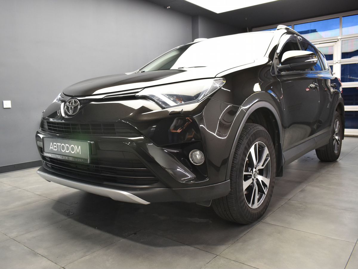 Toyota RAV4 IV (XA40) [рестайлинг] 2.5 AT 4WD (180 л.с.) Exclusive Коричневый 2016 с пробегом 159 000 км