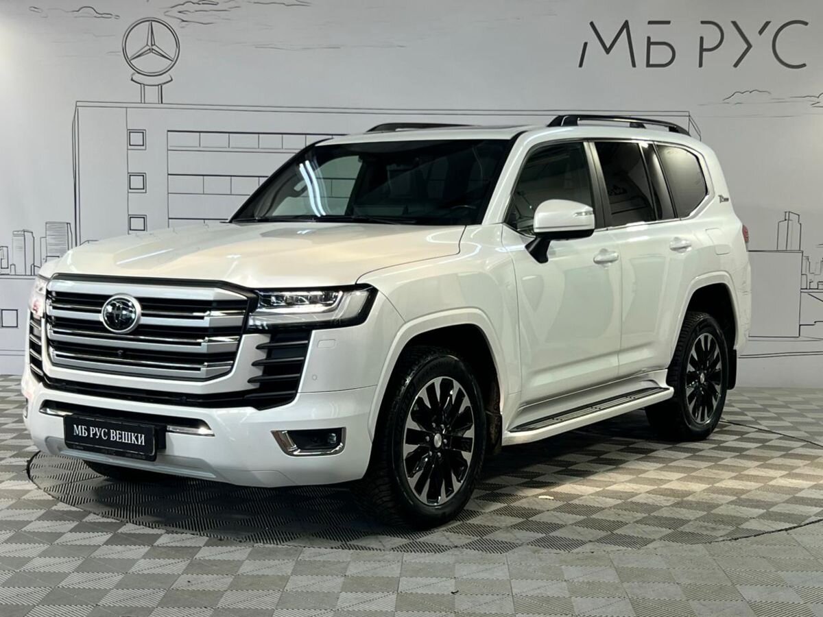 Автомобиль Toyota Land Cruiser X (J300) 3.4d AT 4WD (299 л.с.) 70th Anniversary Белый 2021 с пробегом 71 705 км