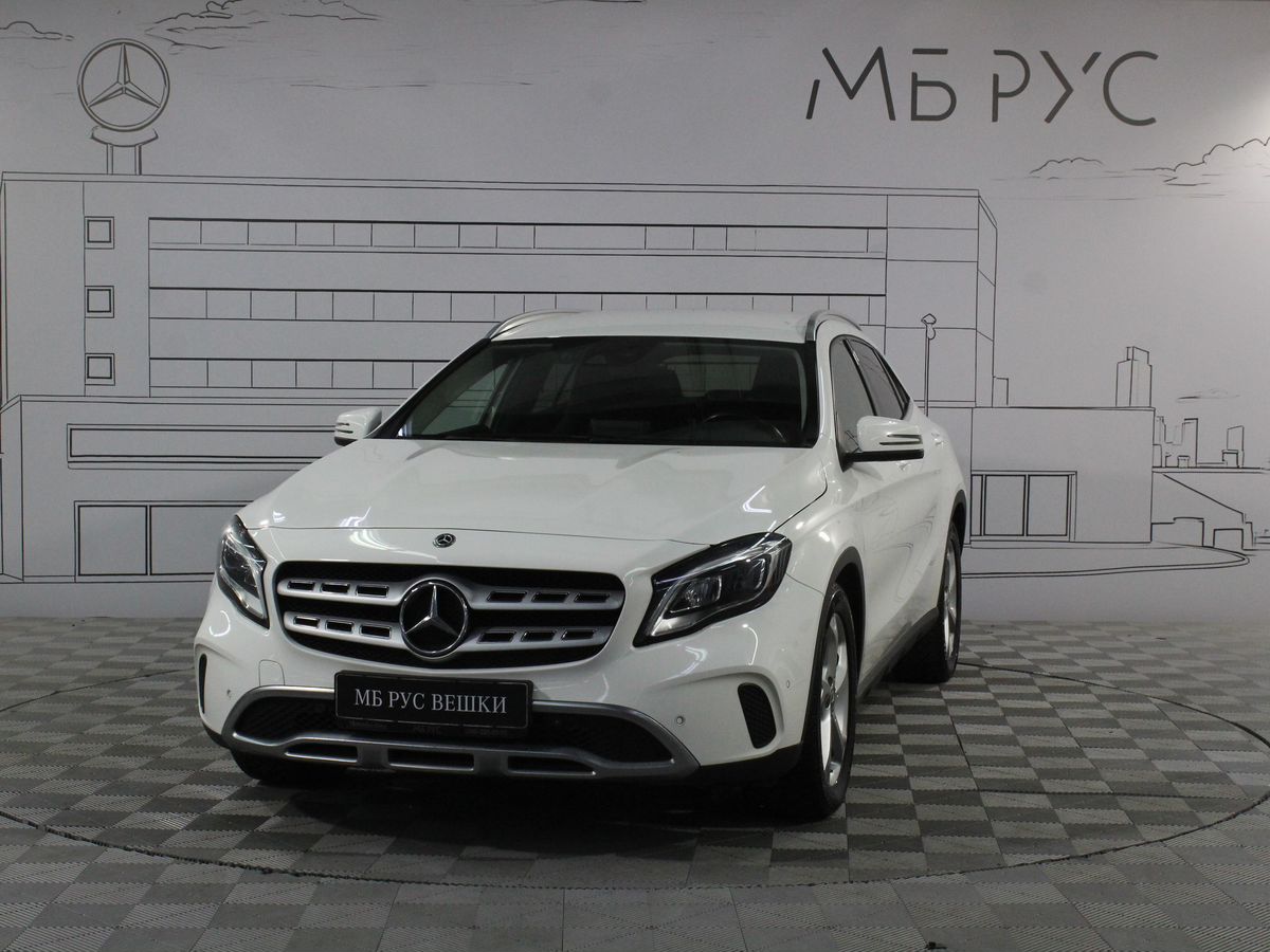 Автомобиль Mercedes-Benz GLA I (X156) [рестайлинг] 200 1.6 AMT (150 л.с.) Особая серия Белый 2018 с пробегом 96 962 км