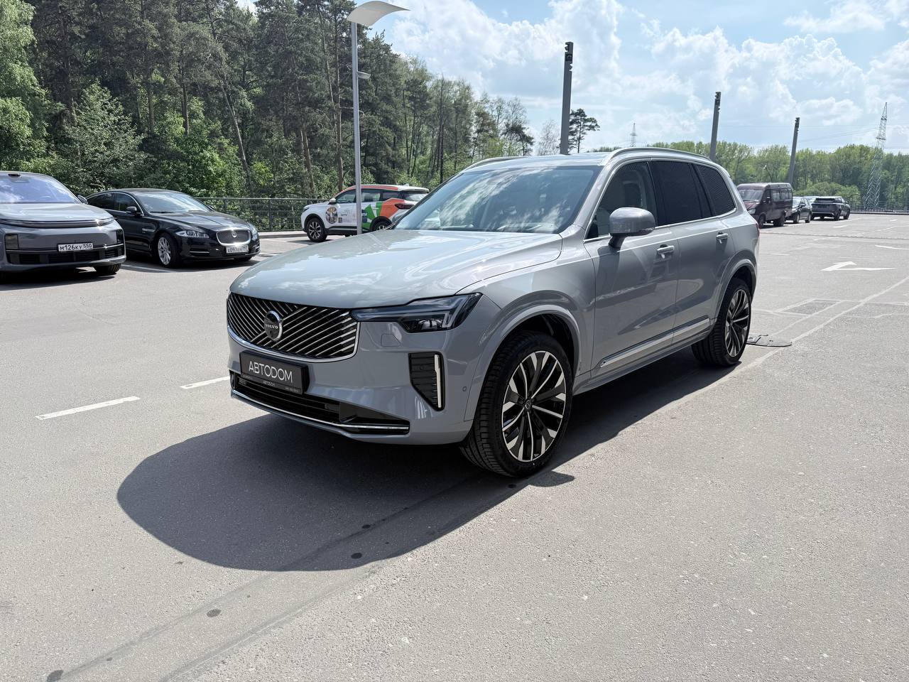 Volvo XC90 II [2-й рестайлинг] 2.0 AT 4WD (250 л.с.) Ультра / Ultra Серый 2026 