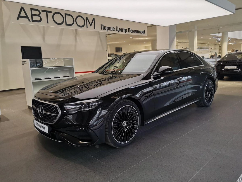 Автомобиль Mercedes-Benz E-Класс VI поколение (W214/S214) 2.0 AT 4Matic (258 л.с.) AMG Line Чёрный 2025 с пробегом 3 705 км
