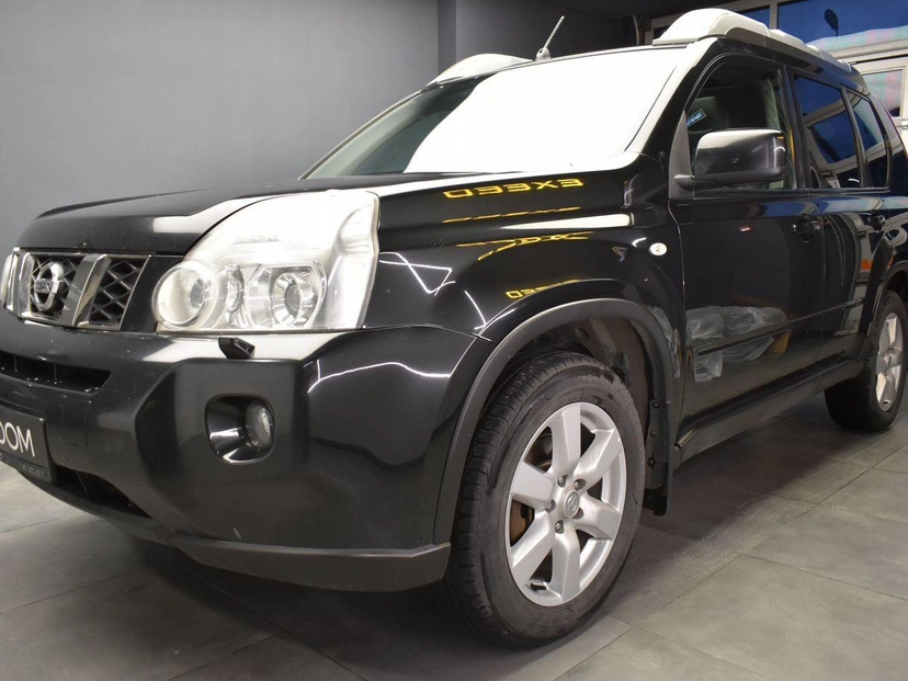 Автомобиль Nissan X-Trail II поколение (T31) 2.5 CVT 4WD (169 л.с.) SiV Чёрный 2010 с пробегом 256 298 км
