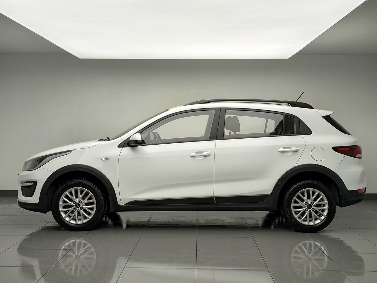 Автомобиль Kia Rio IV поколение 1.6 AT (123 л.с.) Prestige AV Белый 2020 с пробегом 87 671 км