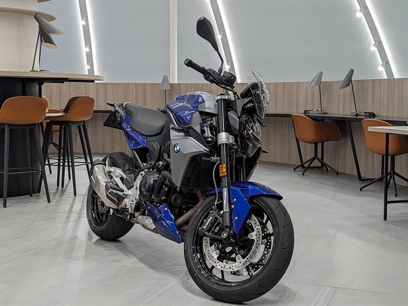 Мотоцикл BMW Motorrad F 900 R I поколение F 900 R Base Синий 2021 с пробегом 3 566 км