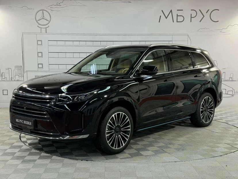 Автомобиль Seres M7 I поколение 1.5hyb AT 4WD (439 л.с.) Max Чёрный 2025 с пробегом 20 км