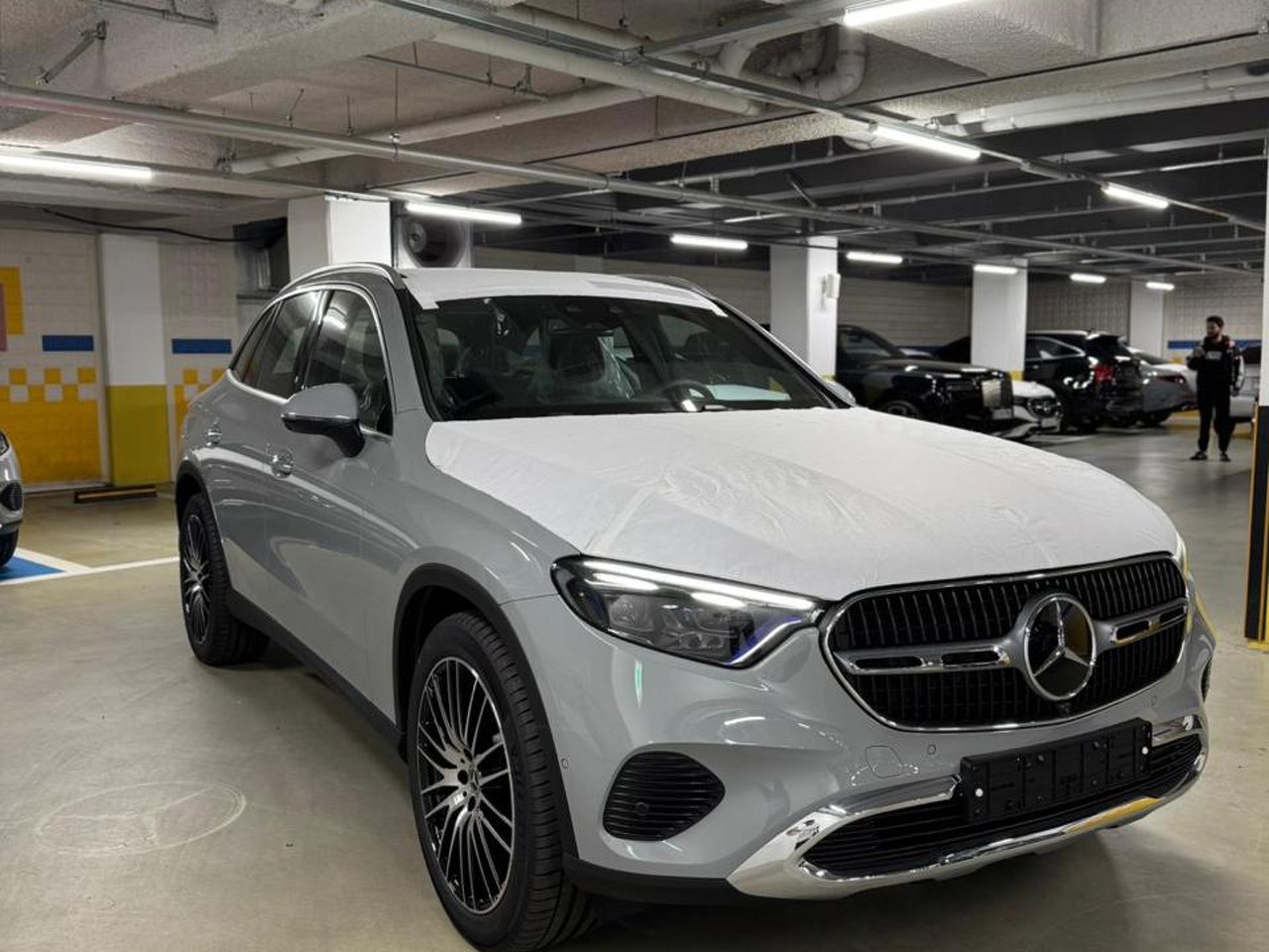 Автомобиль Mercedes-Benz GLC II поколение (X254) 2.0 AT 4Matic (258 л.с.) Base Серый 2025 