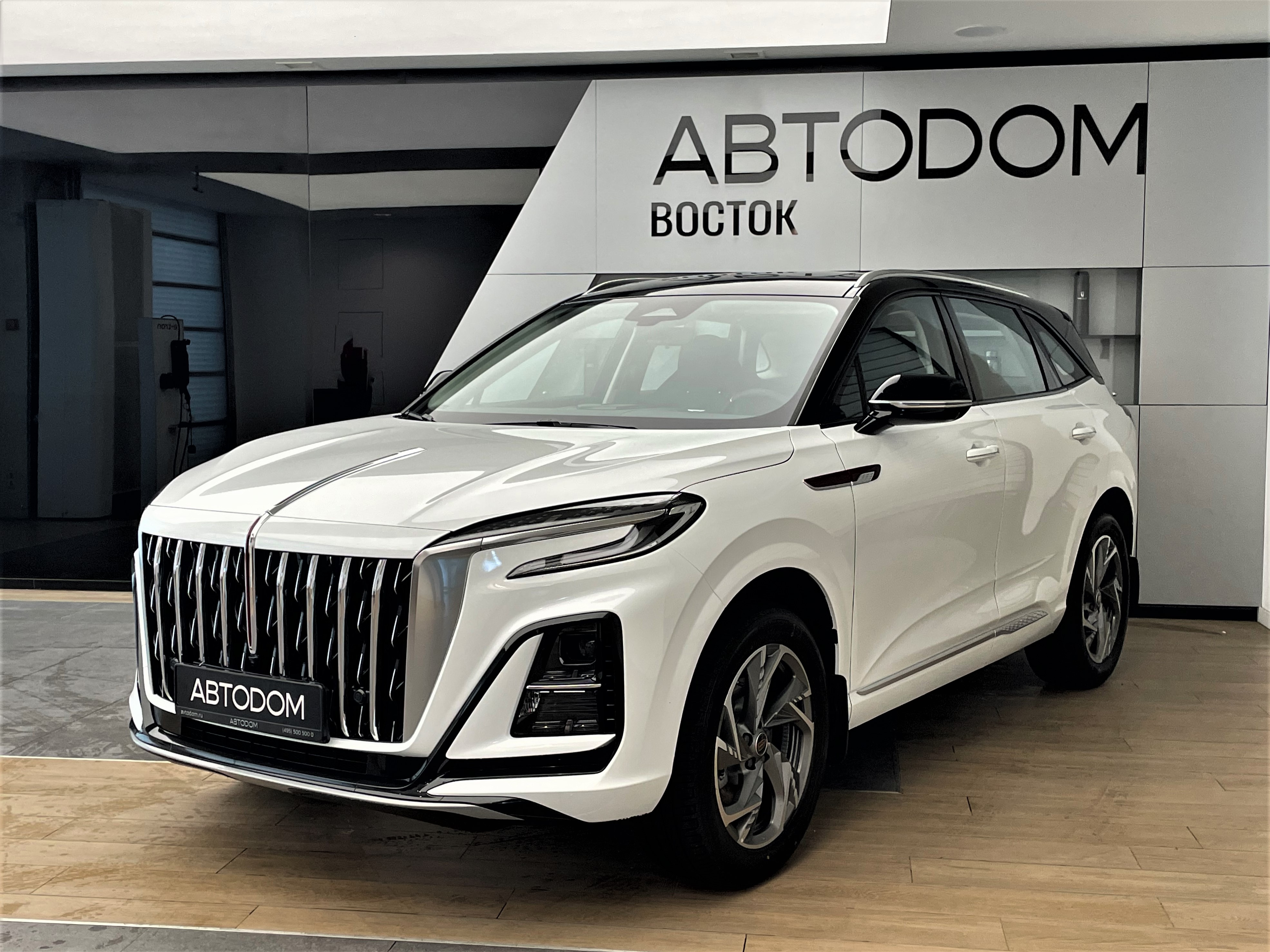 Автомобиль Hongqi HS3 I поколение 1.5 AMT (156 л.с.) Comfort Белый 2025 