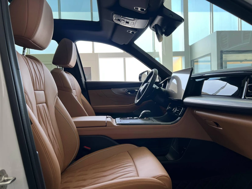 GAC GS8 II поколение 2.0 AT 4WD (231 л.с.) GT Белый 2026