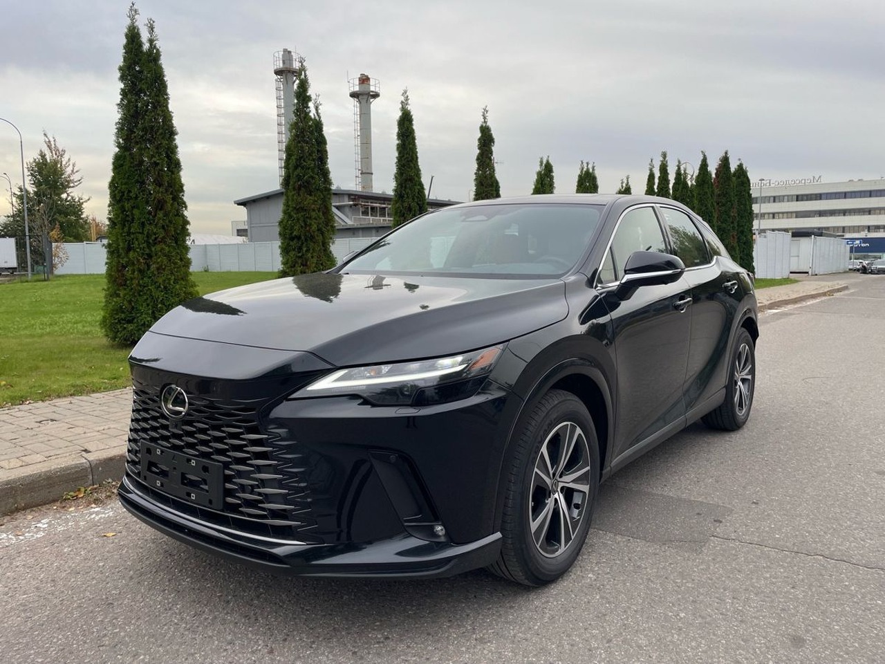 Lexus RX V поколение 2.0 AT 4WD (248 л.с.) Enjoy Чёрный 2026 
