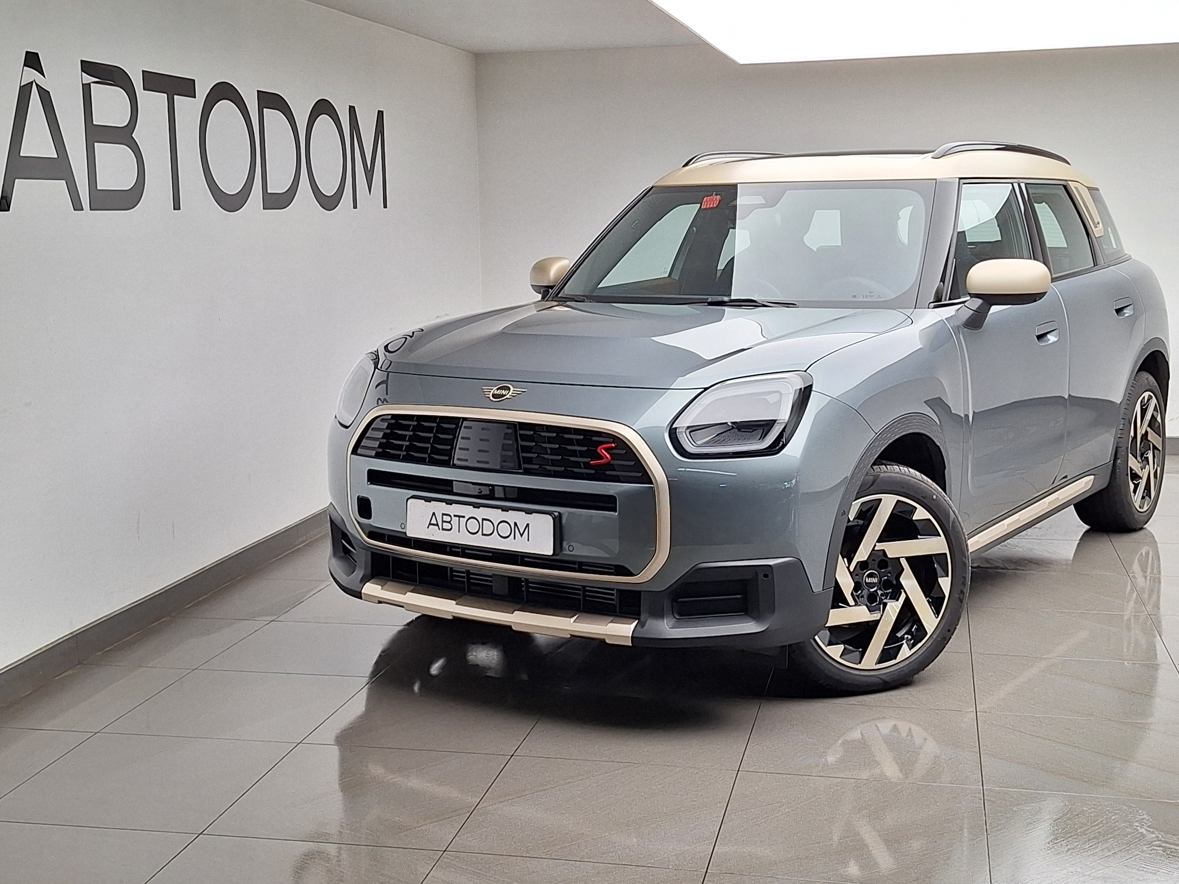 Автомобиль MINI Countryman III поколение (U25) S 2.0 AMT 4WD (204 л.с.) Base Серый 2025 