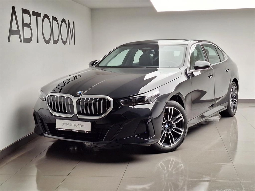 Автомобиль BMW 5 серии VIII поколение (G60) 2.0 AT 4WD (258 л.с.) M Sport Чёрный 2025