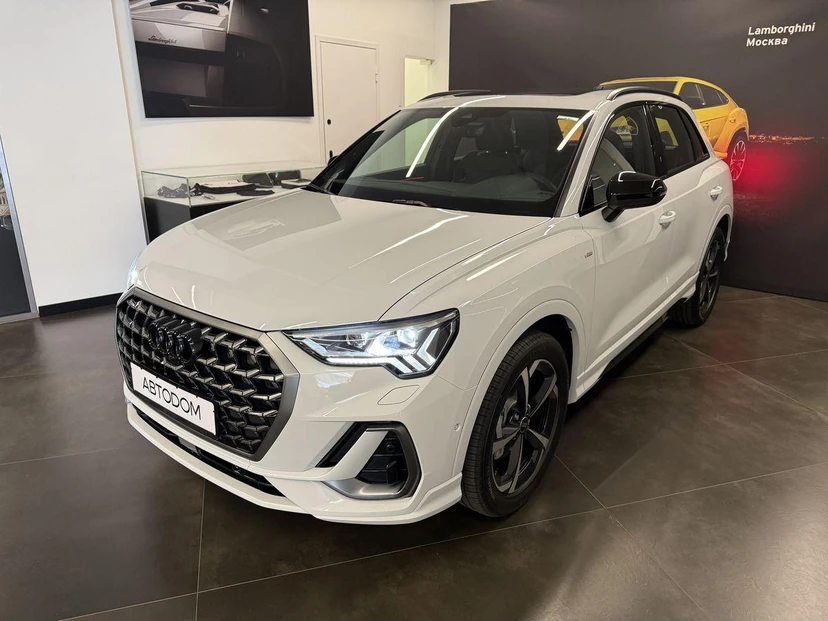 Audi Q3 II поколение (F3) 2.0 AMT 4WD (220 л.с.) Fashionable dynamic Белый 2025 с пробегом 33 км