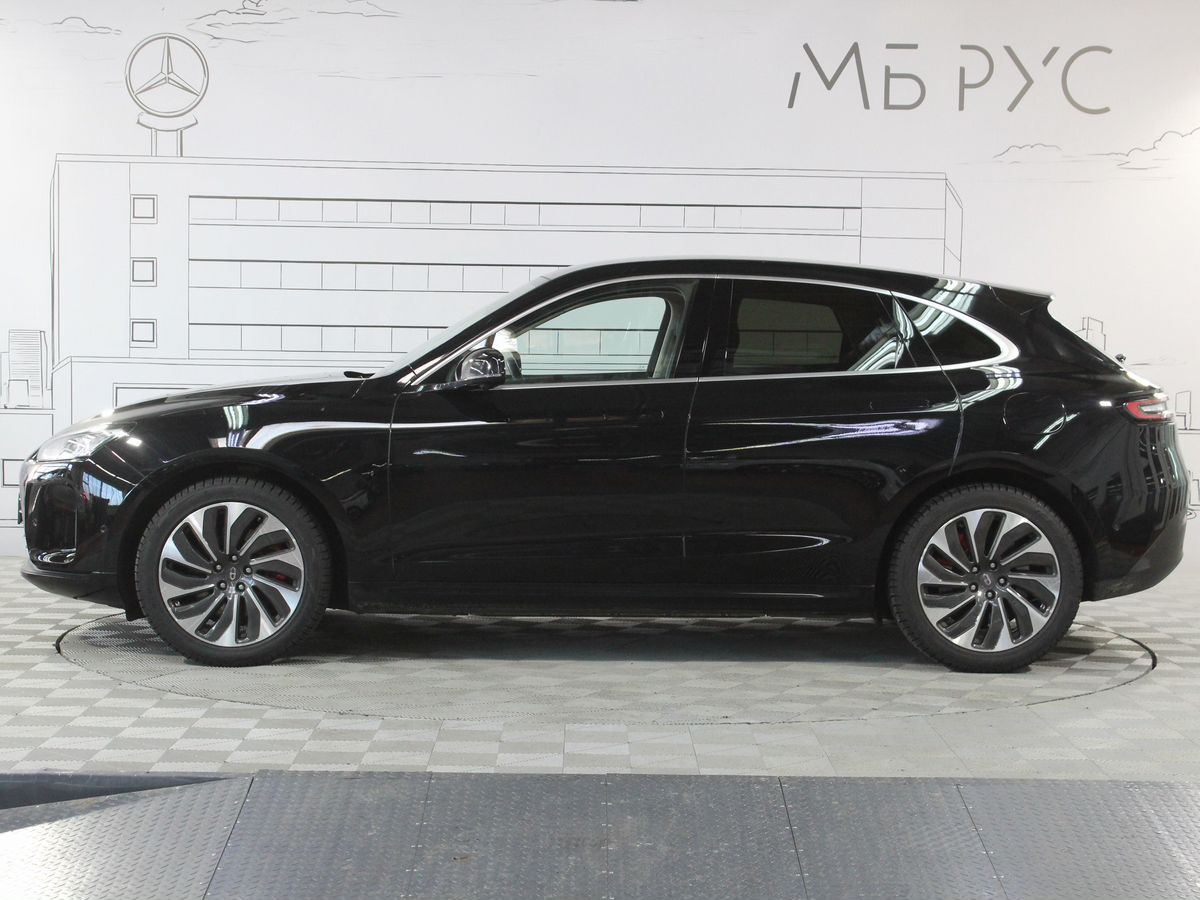 Автомобиль AITO M5 I поколение 1.5hyb AT 4WD (496 л.с.) Ultimate Чёрный 2023 с пробегом 36 449 км