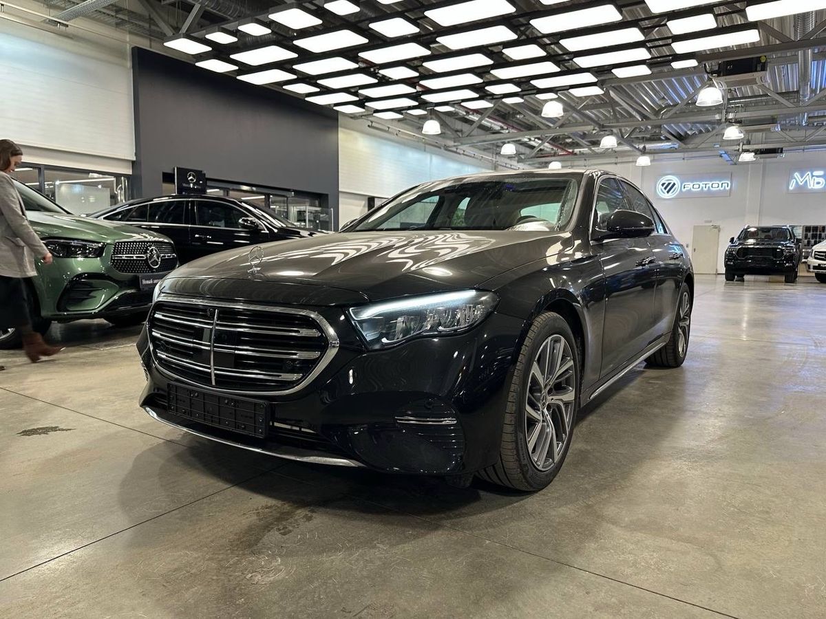 Автомобиль Mercedes-Benz E-Класс VI поколение (W214/S214) 2.0d AT 4Matic (197 л.с.) Base Чёрный 2025 с пробегом 3 690 км