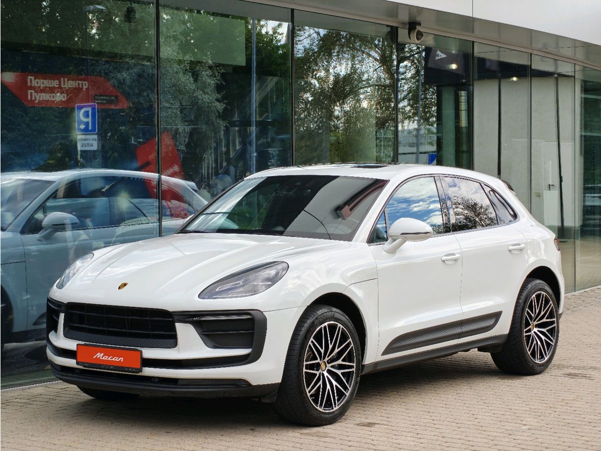 Porsche Macan I [2-й рестайлинг] 2.0 AMT 4WD (265 л.с.) Base Белый 2022 с пробегом 67 796 км