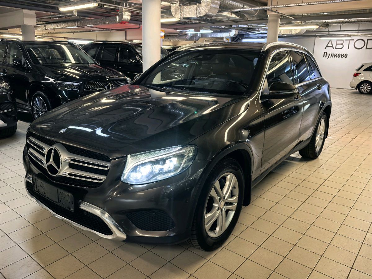 Mercedes-Benz GLC I поколение (X253) 250 2.0 AT 4Matic (211 л.с.) Особая серия Коричневый 2016 с пробегом 129 784 км