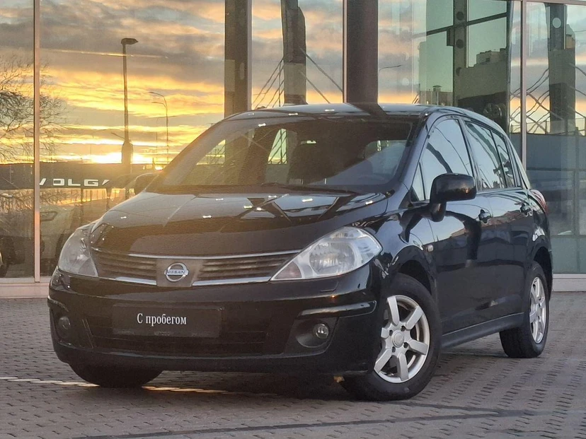 Nissan Tiida I поколение (C11) 1.6 AT (110 л.с.) Base Чёрный 2008 с пробегом 111 200 км