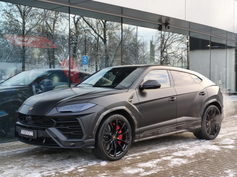 Автомобиль Lamborghini Urus I поколение 4.0 AT 4WD (650 л.с.) Individual Чёрный 2020 с пробегом 22 000 км