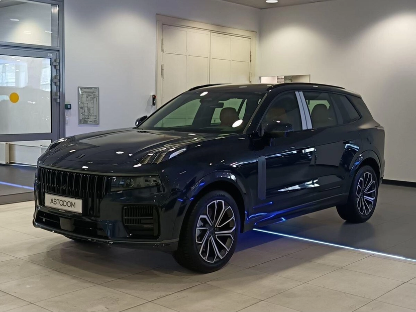 Автомобиль Lynk & Co 09 I поколение 2.0 AT 4WD (254 л.с.) Ultra 7-seats Чёрный 2025