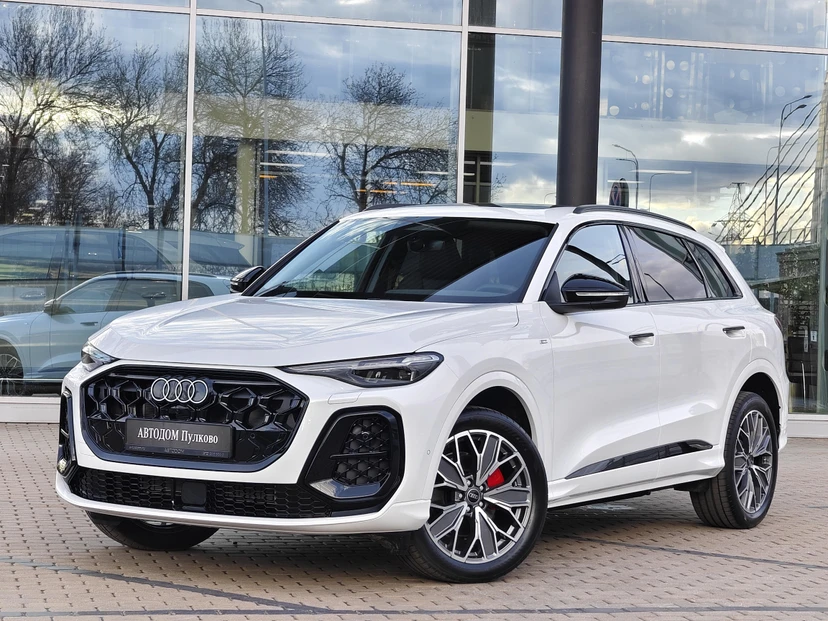 Audi Q5 III поколение 2.0 AMT 4WD (204 л.с.) 40 TFSI Quattro Белый 2026