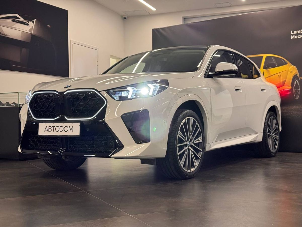 Автомобиль BMW X2 II поколение (U10) 2.0 AMT 4WD (204 л.с.) M Sport Белый 2025 с пробегом 36 км