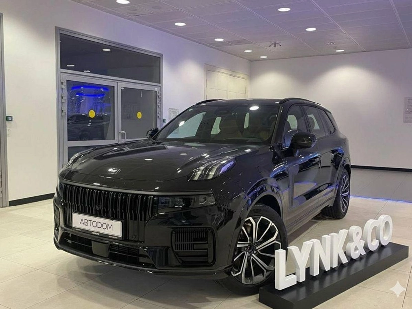 Автомобиль Lynk & Co 09 I поколение 2.0 AT 4WD (254 л.с.) Global Edition 7-seats Чёрный 2025
