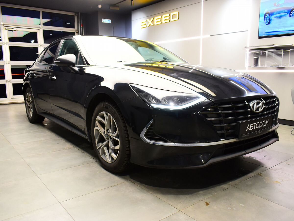 Автомобиль Hyundai Sonata VIII поколение (DN) 2.0 AT (150 л.с.) Style Чёрный 2020 с пробегом 102 294 км