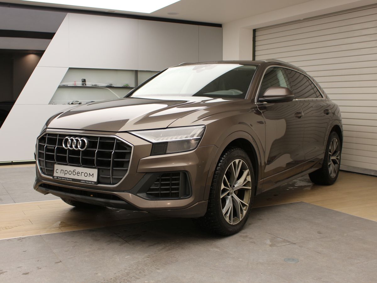 Автомобиль Audi Q8 I поколение 3.0 AT 4WD (340 л.с.) Advance Серый 2019 с пробегом 79958 км