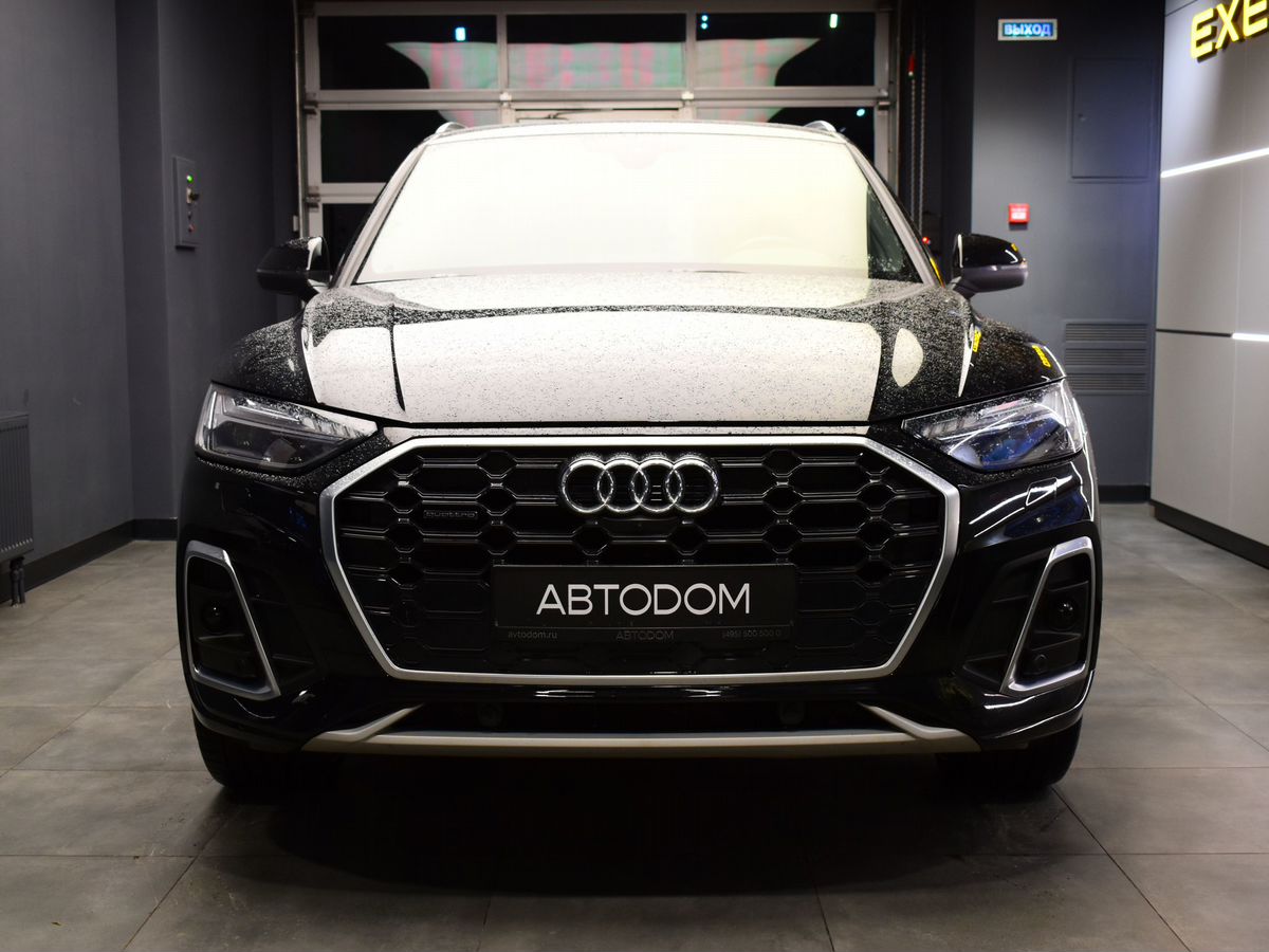 Автомобиль Audi Q5 II (FY) [рестайлинг] 2.0d AMT 4WD (204 л.с.) Base Чёрный 2022 с пробегом 51 460 км