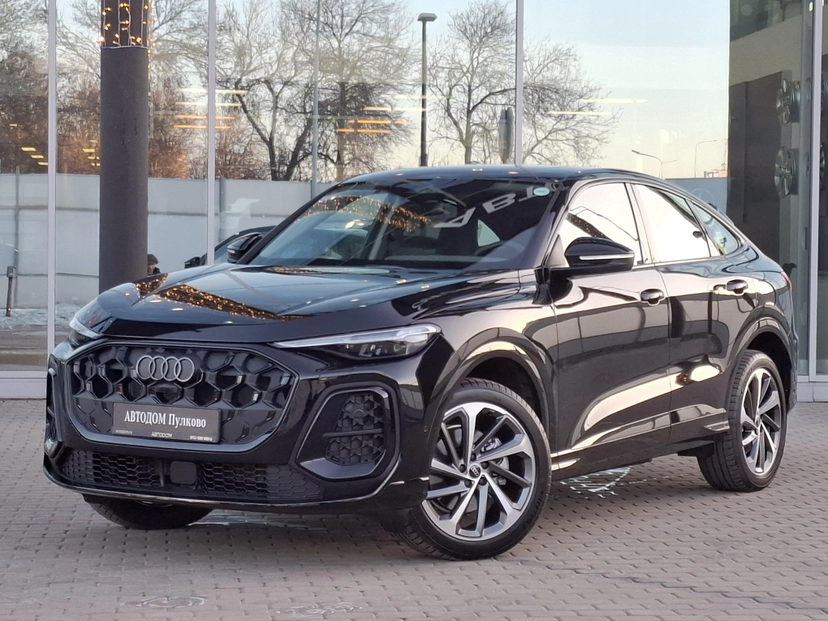Автомобиль Audi Q5 Sportback II поколение 2.0d AMT 4WD (204 л.с.) 40 TDI quattro S tronic Чёрный 2025